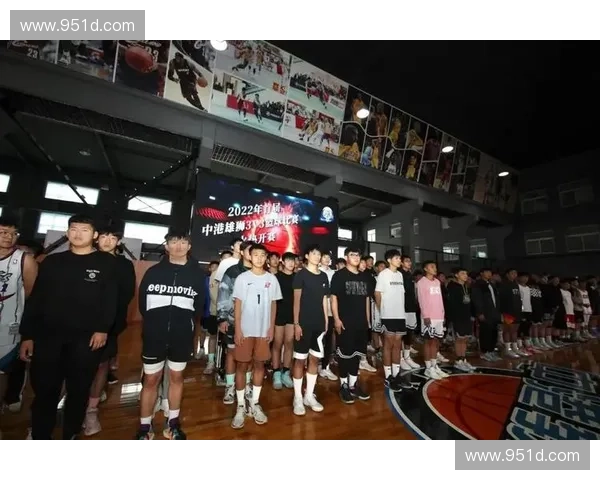 虎牙LOL小满领衔战队挑战全网巅峰对决燃爆夏季赛